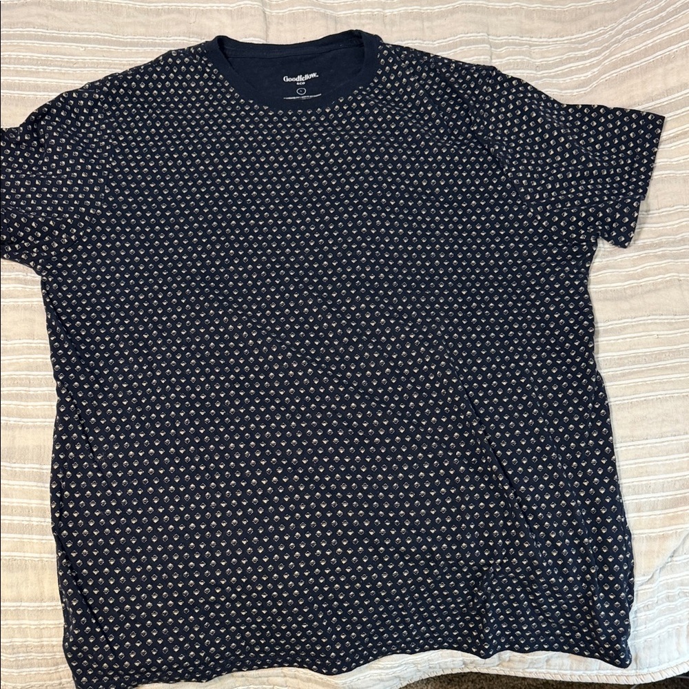 Goodfellow & Co Navy Short-Sleeve Crewneck with Micro Diamond Print